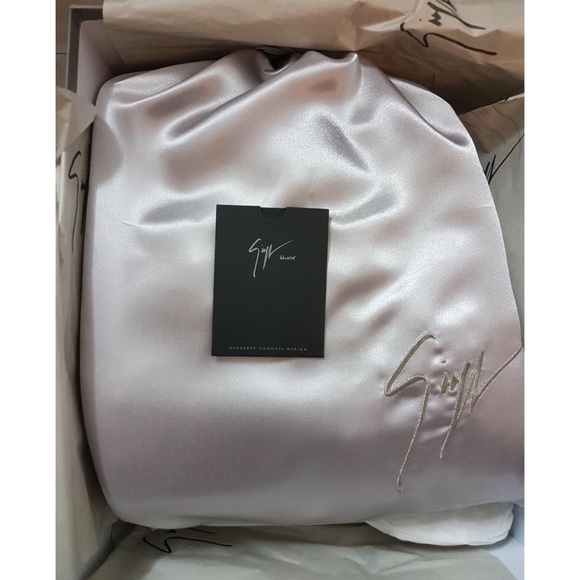 {SOLD} Giuseppe Zanotti Double Gold Chain - Picture 7 of 8